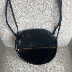 ban.do amigo circle bag